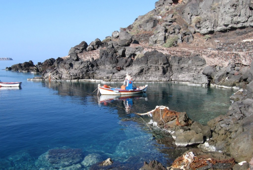 Vacanza a Santorini viaggio fra i meravigliosi colori delle spiagge