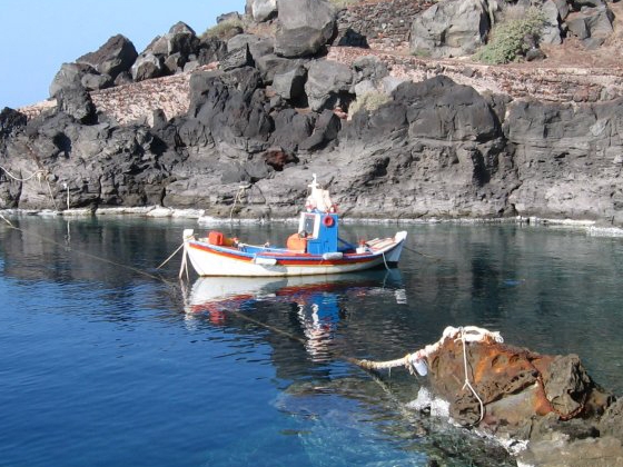 Vacanza a Santorini viaggio fra i meravigliosi colori delle spiagge